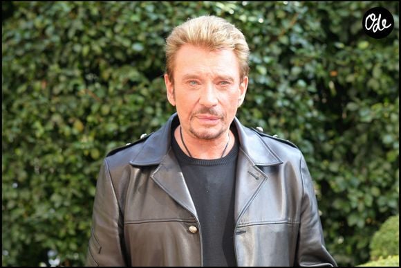 "C'était quelqu'un de très authentique, de très vrai, de très sincère", a premièrement déclaré le réalisateur au sujet du défunt chanteur

Johnny Hallyday à Milan en Italie.
Crédit : DANIEL ANGELI / BESTIMAGE