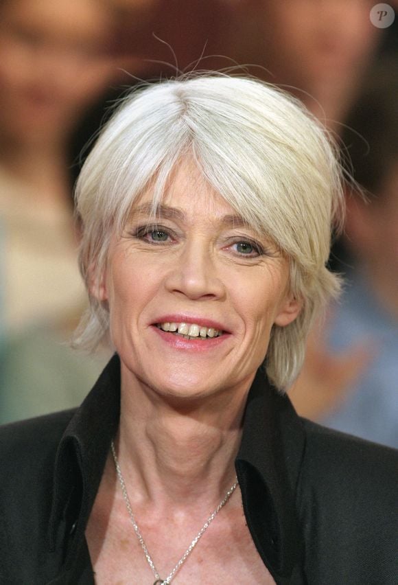 Francoise Hardy - Tournage de l'émission "Vivement dimanche" de Michel Drucker. Paris @Jean-Jacques Datchary/ABACA.