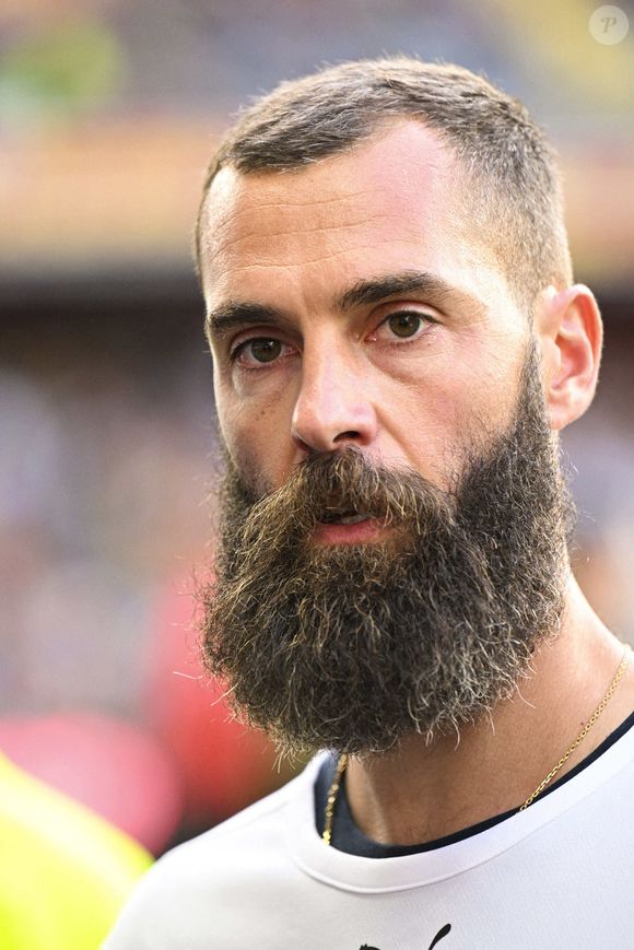 “Benoit Paire nous rejoint pour l’édition 2025 de Roland-Garros”, se félicite France Télévisions

Benoit Paire (UNICEF) - 3ème édition de la rencontre de football caritative "Match des héros" entre le "RC Lens Légendes" et "L'équipe Unicef" au stade Bollaert-Delelis à Lens le 6 juin 2023. Le tout dans le but de récolter des fonds pour l’Unicef et la fondation Racing Cœur de Lens.