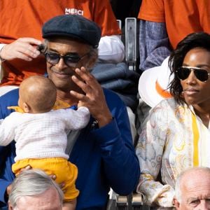 Yannick Noah, sa compagne Malika et leur fille Keelaani lors de l'hommage à R.Nadal lors des internationaux de France de tennis à Roland Garros le 25 mai 2025. © Jacovides / Moreau / Bestimage