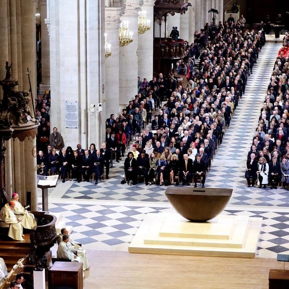 Mais ses créations ont suscité beaucoup de critiques sur la toile.

- Cérémonie de réouverture de la cathédrale Notre-Dame de Paris, le 7 décembre 2024. Joyau de l’art gothique, lieu de culte et de culture, symbole universel de la France et de son histoire, la cathédrale de Notre-Dame de Paris rouvre ses portes les 7 et 8 décembre, cinq ans après le terrible incendie qui l’avait ravagée le 15 avril 2019. 
© Dominique Jacovides / Bestimage