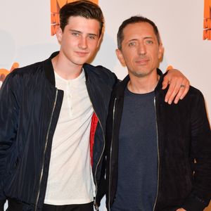 Noé Elmaleh et son père Gad Elmaleh (Voix de Gru) - Avant-première du film d'animation "Moi Moche et Méchant 3" au cinéma Gaumont Champs-Elysées Marignan à Paris, France, le 27 juin 2017. © Coadic Guirec/Bestimage