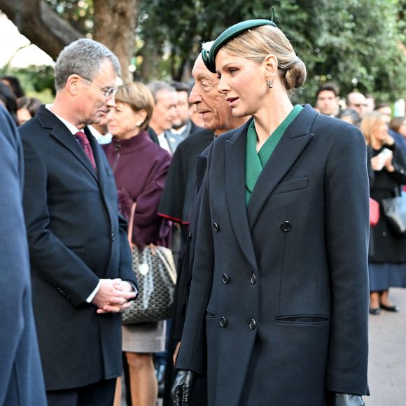 Le prince Albert II de Monaco et la princesse Charlene ont accueilli le président portugais Marcelo Rebelo de Sousa dans le cadre d'une visite d'Etat en Principauté, le 20 novembre 2025. © Bruno Bebert/Bestimage