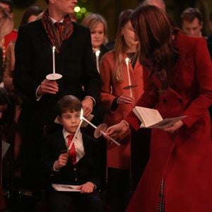 (de gauche à droite) La princesse Charlotte, le prince Louis et la princesse de Galles pendant le service de chants de Noël Together At à l'abbaye de Westminster à Londres, Royaume-Uni, le 6 décembre 2024. Photo by Aaron Chown/PA Wire/ABACAPRESS.COM