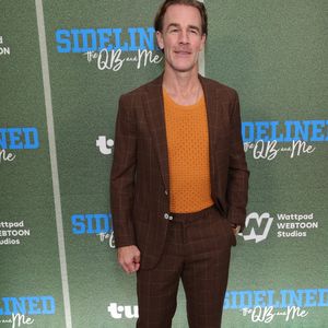 James Van Der Beek à la première de Tubi's Sidelined : The QB and Me Premiere le 4 novembre 2024 au London West Hollywood à West Hollywood, Californie. Crédit : PPS/Bestimage