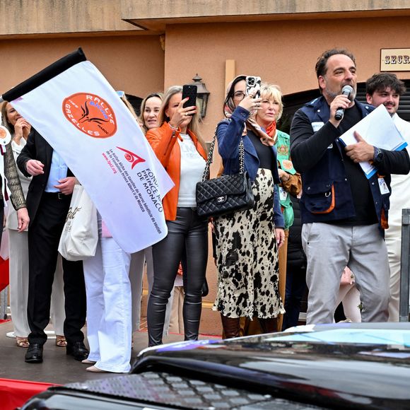 Le prince Albert II de Monaco a donné le départ de la 34eme édition du Rallye des Gazelles, depuis le chapiteau de Fonvieille à Monaco, en compagnie de Dominique Serra, la fondatrice et présidente du Rallye, de la marraine de coeur pour 2025, Luana Belmondo, Nadia Fettah Alaoui, la ministre de l'Economie et des Finances du Royaume du Maroc, du président du Conseil National Monégasque, Thomas Brezzo, et des personnalités du gouvernement, le 12 avril 2025 © Bruno Bebert / Bestimage