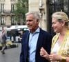 Paul Belmondo et Luana - Mariage de Claude Lelouch à la mairie du 18ème à Paris. Le 17 juin 2023 Agence / Bestimage