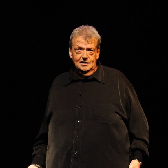 Guy Carlier présente son one-man-show : Ici et Maintenant au Studio des Champs ELysees à Paris, France le 13 septembre 2011. Photo by Giancarlo Gorassini/ABACAPRESS.COM