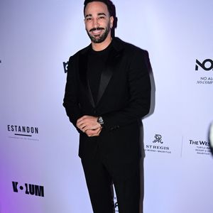 Adil Rami - Photocall de la soirée AKILI MIRARI sur la plage "Croisette Beach - MGallery" lors du 79ème Festival International du Film de Cannes, le 13 mai 2026.
© Romain Doucelin/Bestimage