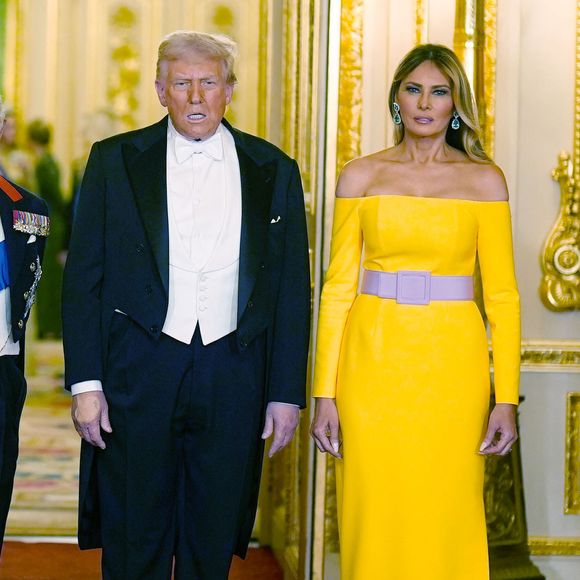 Donald J. Trump (président des Etats-Unis) et la Première dame Melania Trump, le roi Charles III d'Angleterre et Camilla Parker Bowles, reine consort d'Angleterre, le prince William, prince de Galles, et Catherine (Kate) Middleton, princesse de Galles, lors du banquet d'Etat au chateau de Windsor en l'honneur de la visite officielle de président Donald Trump et de la Première dame Melania au Royaume-Uni, 17 septembre 2025. © PA Photo/ Bestimage