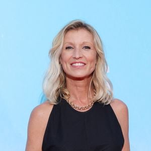 À 54 ans, Alexandra Lamy mise sur la marche pour rester en forme toute l’année.

Alexandra Lamy - Photocall d'ouverture du Festival de la Fiction 2023 à La Rochelle. © Denis Guignebourg / Bestimage