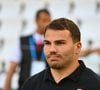 Pour le dessert, le riz au lait de mamie à 8 euros côtoie la profiterole au chocolat et le soufflé au Grand Marnier, tous deux à 12 euros. 

Antoine Dupont, du Stade Toulousain, lors de la demi-finale du Top 14 2025/2026 opposant Toulouse au Racing 92 à l'Orange Vélodrome, le 19 juin 2026 à Marseille, en France. 

Photo de Sylvain Thomas/FEP/Icon Sport/ABACAPRESS.COM
