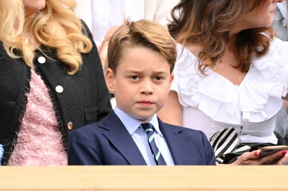 Le prince George, aîné de Kate Middleton et du prince William, a une longueur d'avance sur tous les autres enfants
Tennis : Wimbledon - Angleterre - Finale simple Messieurs- Victoire de Carlos Alcaraz Espagne contre Novak Djokovic Serbie - Royal Box - Prince George Chryslene Caillaud / Panoramic / Bestimage