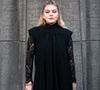 Louane va représenter la France à l'Eurovision, avec son titre "maman"
La chanteuse Louane au photocall du défilé Rabanne Mode Collection Prêt-à-Porter Automne/Hiver lors de la Fashion Week de Paris (PFW) au siège de l'Unesco, à Paris, France. © Backgrid USA/Bestimage