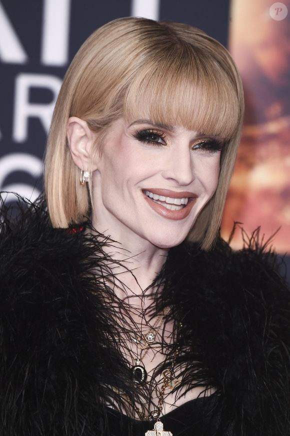Elle avaot également ajouté une autre story pour relativiser la situation, estimant que "ça aussi passera ", tout se déclarant "choquée" par l'ampleur de certaines insultes/ 

Kelly Osbourne - Cérémonie des Brit Awards 2026 à Manchester le 28 février 2026.
Photo par Action press / Bestimage