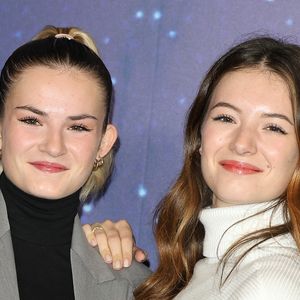 Alyzée Bois et Elsa Bois - Première du film Disney "Wish, Asha et la bonne étoile" au Grand Rex à Paris le 13 novembre 2023. © Coadic Guirec / Bestimage
