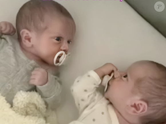 Le 21 juin 2024, la star de la télé-réalité accouchait de jumeaux, Jude et Léroy.

Capture d'écran Instagram AJA.