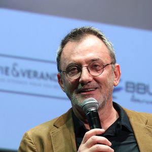 Frederic Lopez pour le téléfilm "Après la fin" de F.Lopez lors du 2ème Festival Creatvty 2025 des séries et créations audiovisuelles à Sète, le 14 novembre 2025.
© Denis Guignebourg / Bestimage