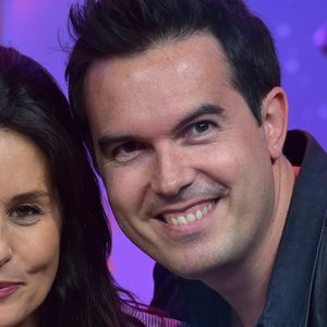 Si Abbie et Peter semblent avoir envie de suivre une voie artistique, leur mère entend bien leur transmettre une règle essentielle : leur nom de famille ne devra jamais leur ouvrir de portes. 

Faustine Bollaert et son mari Maxime Chattam - People au lancement du nouveau spectacle "Mickey et le magicien" au Parc Disneyland Paris. Le 2 juillet 2016
© Giancarlo Gorassini / Bestimage
