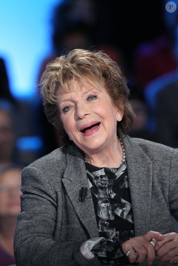 Marthe Mercadier - "Vendredi sur un plateau" diffusée le 18 novembre 2011 sur France 3. AGENCE / BESTIMAGE