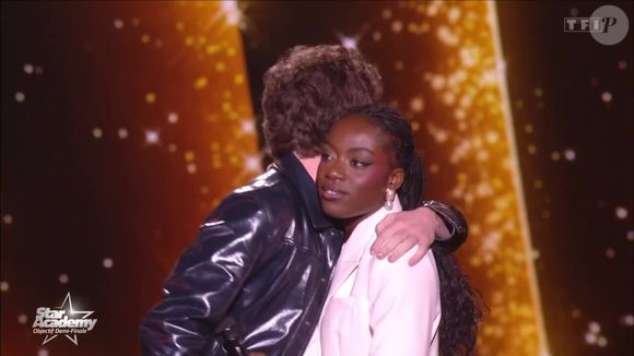 Bastiaan et Sarah lors du prime de la "Star Academy" le 17 janvier 2026 sur TF1.