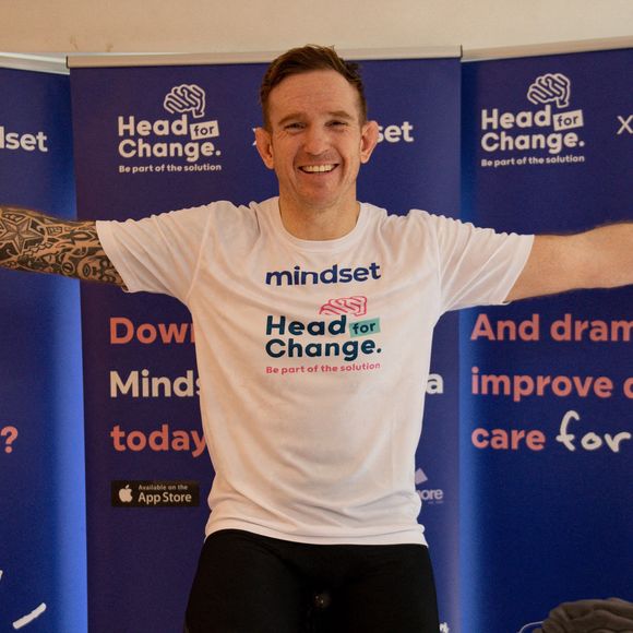 L'ancien international gallois Alix Popham s'entraîne chez lui à Newport, dans le sud du pays de Galles, avant le Head For Change Rugby Ride Challenge. Date de la photo : Vendredi 5 mars 2021. Jacob King/PA Wire