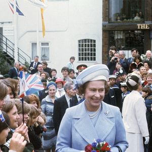 Les prix varient de 30 livres pour les accessoires simples à 3 445 livres pour le sac Launer.

La reine Elizabeth II d'Angleterre est décédée à l'âge de 96 ans, après 70 ans de règne, dans son château de Balmoral, le 8 septembre 2022.
PA Photo/ Bestimage