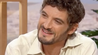 Grande perte de poids, cheveux longs… Niels Schneider n’était plus tout le même : "Heureusement mon fils de 3 ans m'acceptait"