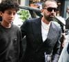 Le maestro des robes en tulle volumineuses et des tapis rouges glamour ne boude pas son plaisir. 

Giambattista Valli and his son Adam attending the Giambattista Valli Haute Couture Fall/Winter 2025/2026 show on July 7, 2025 in Paris, France. © Lucia Sabatelli / Bestimage
