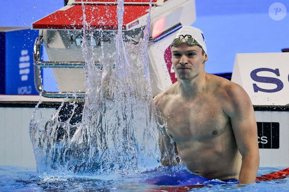 S'il est sacré ce jeudi 31 juillet, il remportera 18 000 euros supplémentaires !

Léon Marchand au 200m quatre nages individuel masculin lors des 22e Championnats du monde aquatiques à la WAC Arena de Singapour, le 30 juillet 2025. 

Photo : PsnewZ / Bestimage