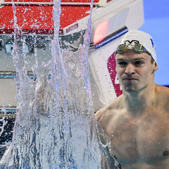 S'il est sacré ce jeudi 31 juillet, il remportera 18 000 euros supplémentaires !

Léon Marchand au 200m quatre nages individuel masculin lors des 22e Championnats du monde aquatiques à la WAC Arena de Singapour, le 30 juillet 2025. 

Photo : PsnewZ / Bestimage