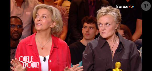 Corinne Touzet et Muriel Robin sur le plateau de "Quelle époque !" sur France 2 le 9 mai 2026.