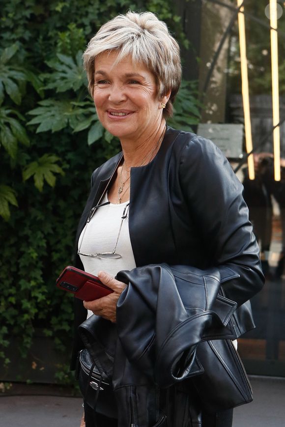 Véronique Jannot - Arrivées à l'enregistrement de l'émission "Vivement Dimanche" présentée par M. Drucker et qui sera diffusée le 15 octobre 2023 sur France 3, au studio Gabriel à Paris, France, le 3 octobre 2023. © Christophe Clovis/Bestimage