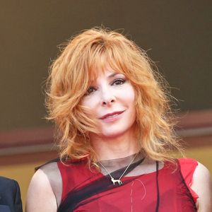 Mylène Farmer - Montée des marches du film "Annette" lors de la cérémonie d'ouverture du 74e Festival de Cannes. Le 6 juillet 2021. © Borde-Jacovides-Moreau / Bestimage