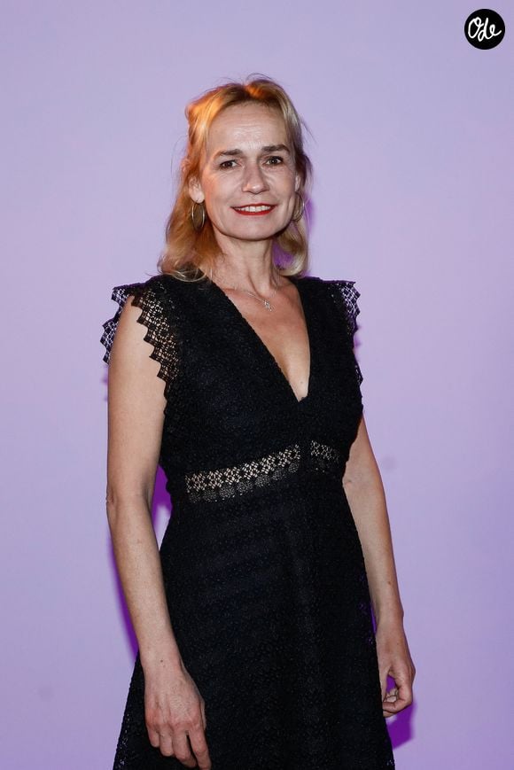 Sandrine Bonnaire (prix "vie d'artiste") lors de la première édition de "La nuit des artistes" à l'initiative de l'ADAMI au Pachamama à Paris le 27 mars 2023. © Christophe Clovis / Bestimage