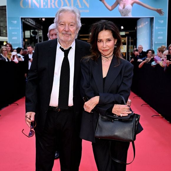 Pierre Arditi et sa femme Evelyne Bouix - Tapis rouge de la soirée d'ouverture de la 7ème édition du festival Cineroman à Nice le 29 septembre 2025. © Dominique Jacovides - Bruno Bebert / Bestimage