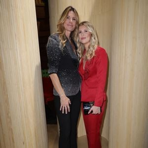 Lors d'un de ces rendez-vous, Sophie Thalmann a notamment fait une apparition remarquée au premier rang, accompagnée de sa fille de 20 ans qui a hérité de ses gênes de Miss.

Sophie Thalmann (Miss France 1998) et sa fille Charlie Soumillon - Front Row du défilé Christophe Guillarmé Collection Femme Prêt-à-Porter Printemps/Eté 2026 lors de la Fashion Week de Paris (PFW) le 1er octobre 2025. © Coadic Guirec / Bestimage