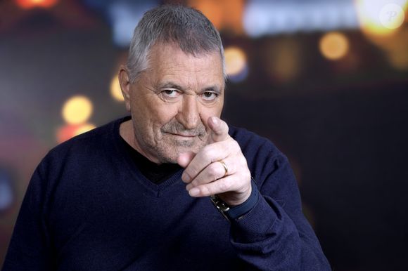 Jean-Marie Bigard avait aussi été envisagé mais l'humoriste avait également décliné la proposition.

Portrait de Jean-Marie Bigard à Paris, le 2 décembre 2024.

© Cédric Perrin/Bestimage