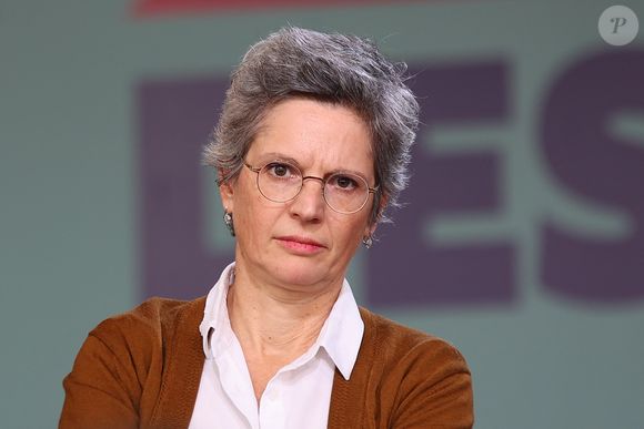 Sandrine Rousseau - Echanges et débats lors de la Fête de l'humanité sur la Base 217 du Plessis-Pâte, Brétigny sur Orge le 10 septembre 2022. MPP / Bestimage