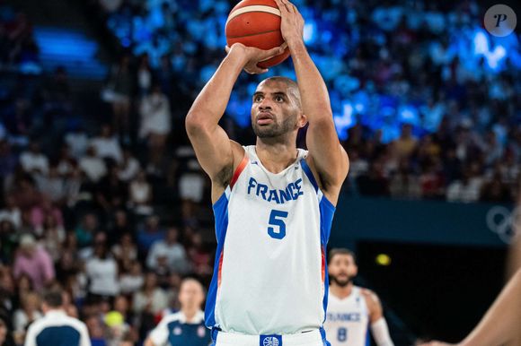 Nicolas Batum ( 5 - France) - Victoire de l'équipe de France de basketball face à l'Allemagne (73-69) en demi-finale lors des Jeux Olympiques de Paris 2024 (JO) à l'Arena Bercy, le 8 août 2024.
© Baptiste Autissier / Panoramic / Bestimage