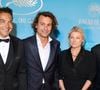 "Ces articles sont basés sur quelques témoignages anonymes de personnes qui ne sont visiblement pas dans les murs et ne reflètent pas du tout l'ambiance dans la rédaction", a-t-il défendu.
Patrick Cohen, Bertrand Chameroy, Anne-Elisabeth Lemoine, Pierre Lescure - Photocall du dîner d'ouverture du 77ème Festival International du Film de Cannes, au Carlton. Le 14 mai 2024
© Borde-Jacovides-Moreau / Bestimage