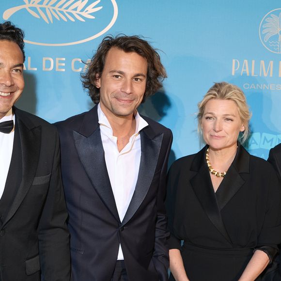 "Ces articles sont basés sur quelques témoignages anonymes de personnes qui ne sont visiblement pas dans les murs et ne reflètent pas du tout l'ambiance dans la rédaction", a-t-il défendu.

Patrick Cohen, Bertrand Chameroy, Anne-Elisabeth Lemoine, Pierre Lescure - Photocall du dîner d'ouverture du 77ème Festival International du Film de Cannes, au Carlton. Le 14 mai 2024
© Borde-Jacovides-Moreau / Bestimage