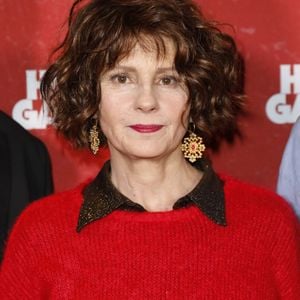 “Je n’ai pas crié, j’ai juste dit : ‘Ahhhh’ J’en pouvais plus, ça fait 6 heures qu’on supporte ça”, a-t-elle lancé à sa sortie

Anouk Grinberg - Avant-premiere du film "Heureux Gagnants" au cinéma Pathé Wepler à Paris le 4 mars 2024. © Marc Ausset-Lacroix/Bestimage