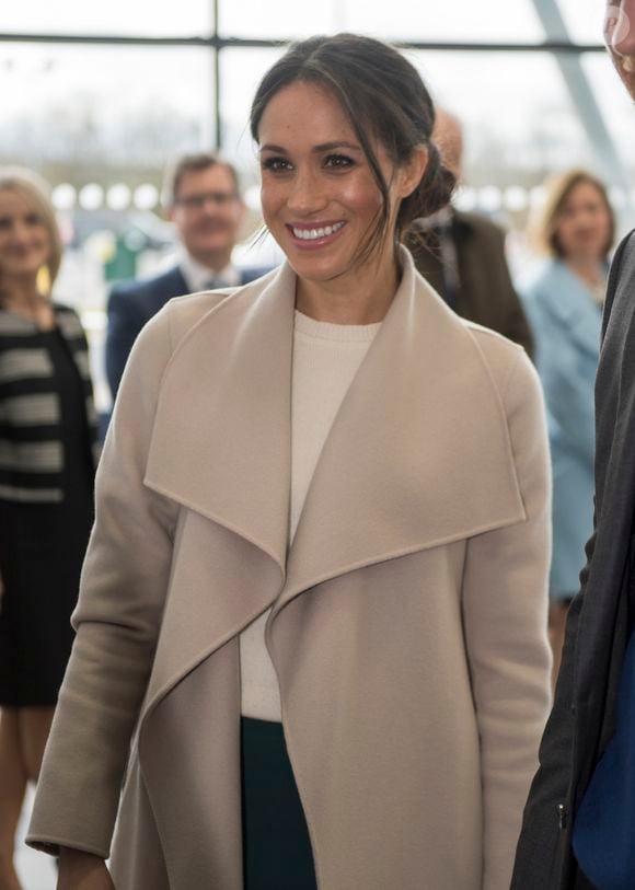 Meghan Markle  visite le centre Eikon à Belfast le 23 mars 2018. AGENCE / BESTIMAGE