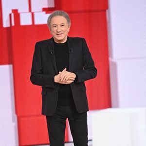 Exclusif - Michel Drucker - Enregistrement de l'émission "Vivement Dimanche", présentée par M.Drucker et diffusée le 27 octobre sur France 3
© Guillaume Gaffiot / Bestimage