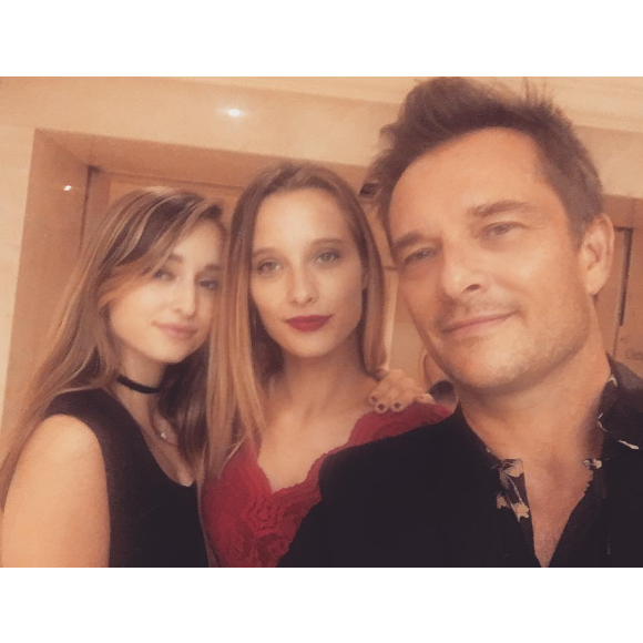 David Hallyday avec ses filles Ilona et Emma. Photo partagée sur Instagram.