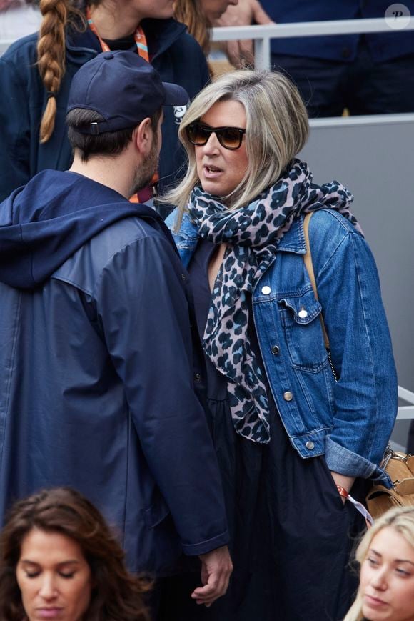 Kyan Khojandi bientôt Papa, sa femme Christine Giua est enceinte dans les tribunes des Internationaux de France de tennis de Roland Garros 2024 à Paris, France, le 2 juin 2024. © Jacovides-Moreau/Bestimage