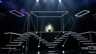 Cet acteur et humoriste à succès installé à Paris dans un quartier "populaire, vivant et discret" avec un écrin de verdure rare de 4,5 km de long