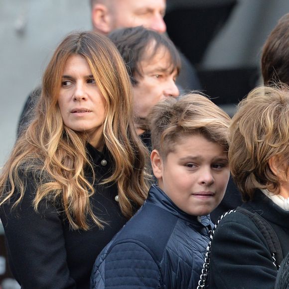 Alexendra Pastor et Cameron Smet - Sorties de l'église de la Madeleine après les obsèques de Johnny Hallyday à Paris le 9 décembre 2017. © Veeren / Bestimage