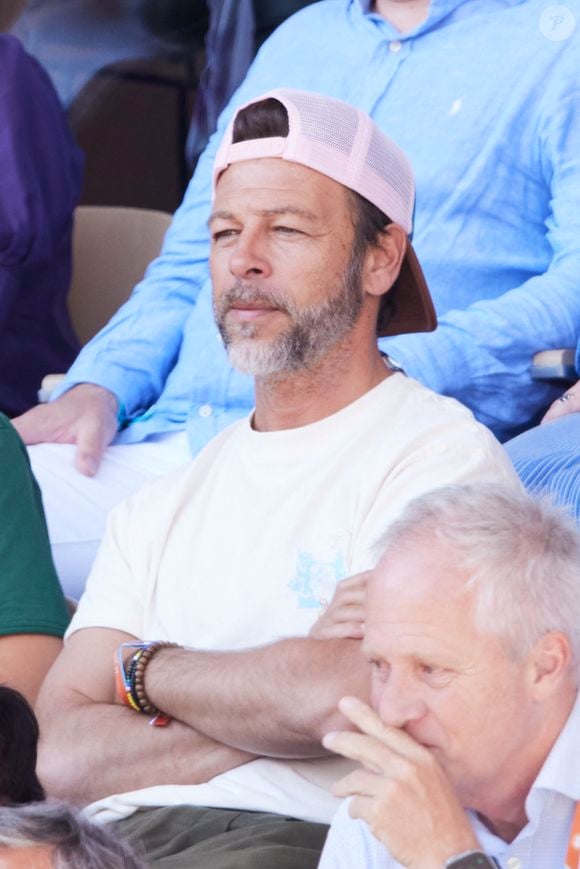 Christophe Maé - Célébrités dans les tribunes de la finale homme des Internationaux de France de tennis de Roland Garros 2024 à Paris le 9 juin 2024. © Jacovides-Moreau/Bestimage